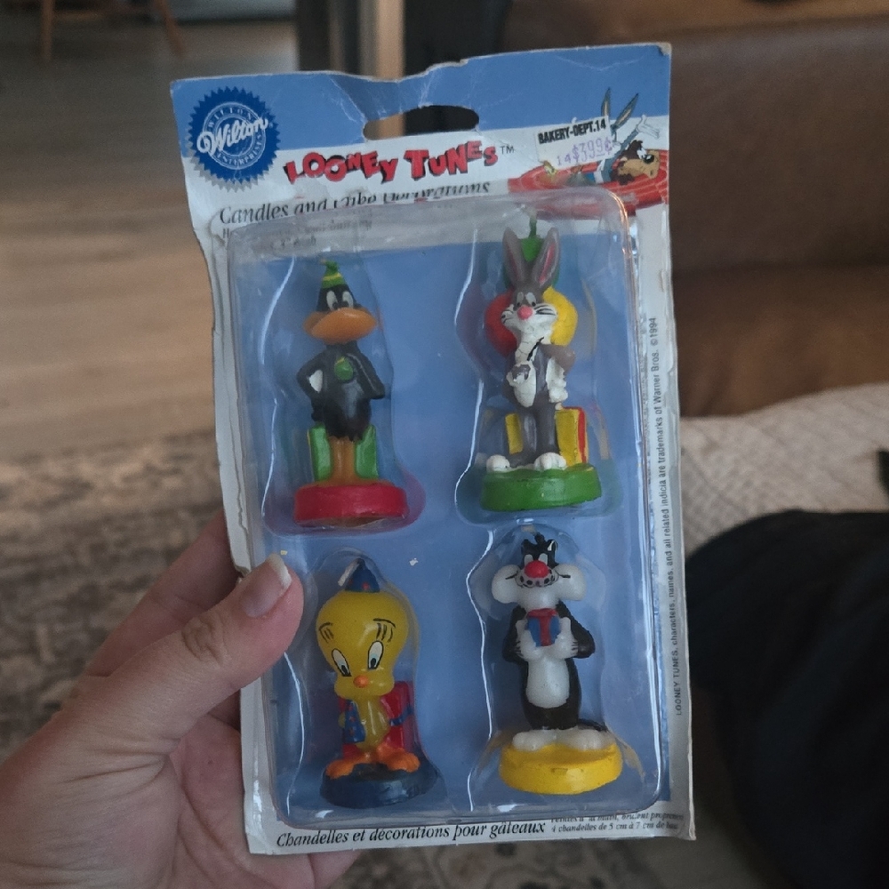 Rare Vintage Wilton Looney Tunes Cake Topper Set – New in Package!